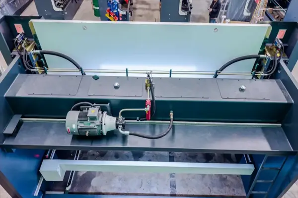 CAMT Itergral Hydraulic System